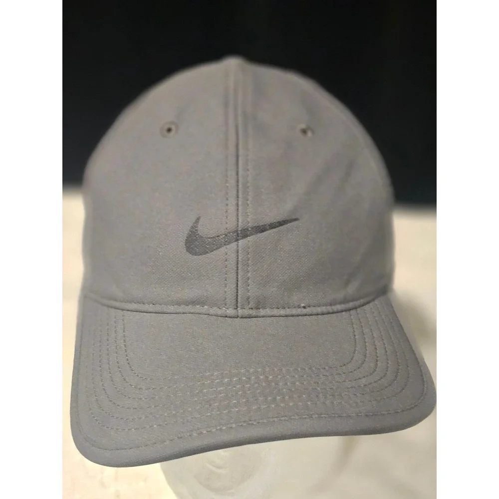 Nike Golf Hat Mens Grey Adjustable Swoosh Performance Baseball Cap